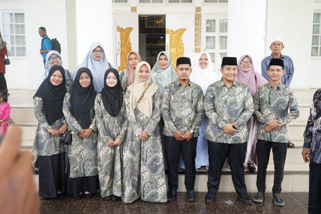Peserta Terbaik MTQ Ke -35 Dan Ke -36 Tingkat Provinsi Aceh Berangkat Ke Umrah. 