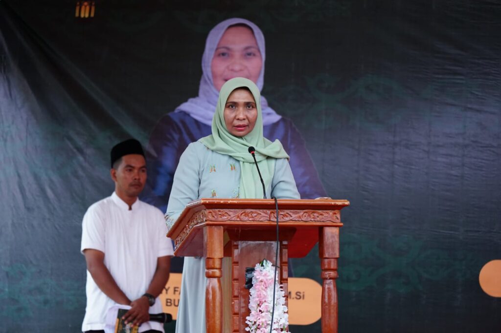 PJ Bupati Nagan Raya Fitriany Farhad.AP.S.Sos.M.SI Buka Secara Resmi Ramadhan Fair Tahun 2024