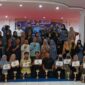 Foto bersama dosen, pemenang dan seluruh peserta MTQ (dok Humas USM)