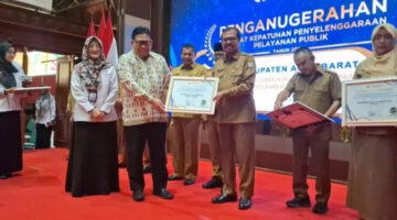 Aceh Barat Raih Predikat “A” dalam Anugerah Kepatuhan Pelayanan Publik Ombudsman RI 2024