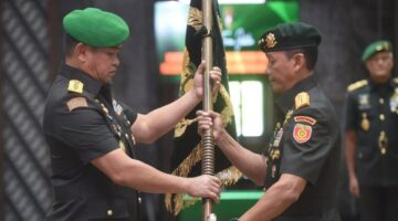 Letjen TNI Mohammad Fadjar Resmi Jabat Pangkostrad