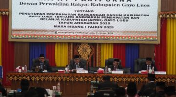 Penutupan Sidang Paripurna, DPRK Sahkan Qanun Anggaran Tahun 2025