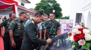 Panglima TNI Resmikan Masjid Al-Mu’min di Jatikarya Bekasi