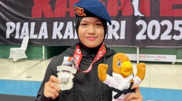 Polwan Brimob Polda Aceh Bripda Mentari Ukir Prestasi Nasional: Raih Juara II Karate Piala Kapolri 2025, Harumkan Nama Aceh di Pentas Bhayangkara