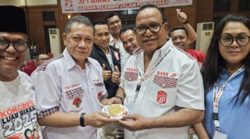 Pimpin Bara JP, Fran Ansanay Tegaskan Komitmen Bangkitkan UMKM, Perbaiki Gizi, dan Tingkatkan Literasi Relawan