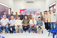 Foto bersama Keuchik Garot Teddy Helvan, SE., dan peserta Musdesus (dok Ist)