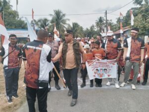 Said Mudhar Camat Seunagan Timur Buka Kegiatan Jalan Indah Warga Duson Neupet Gampong Uteun Pulo 