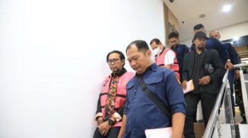 Dugaan Korupsi Dana Hibah Rp 100 Miliar, Kejaksaan Tinggi Kaltim Tahan Dua Tersangka