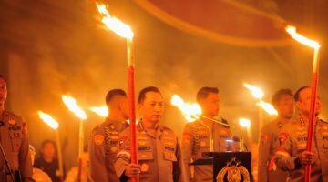 Kapolri Pimpin Renungan Nilai-Nilai Ksatria Bhayangkara di Cikeas