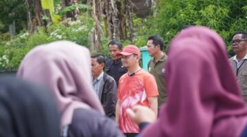 Satpol PP dan WH Gayo Lues Bersihkan Masjid, Dukung Gerakan GEMA Masjid Pemkab