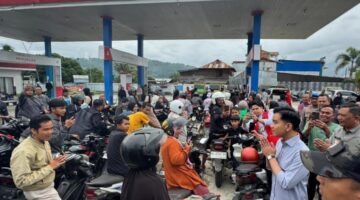 Tinjau SPBU di Gayo Lues, Wapres Gibran Dengar Langsung Keluhan Warga Terkait Antrean BBM