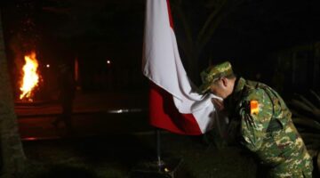 Khidmat dan Penuh Makna, Api Semangat Bela Negara Tutup Hari Ketiga Retret PWI sebagai Simbol Penguatan Nilai Kebangsaan bagi Insan Pers