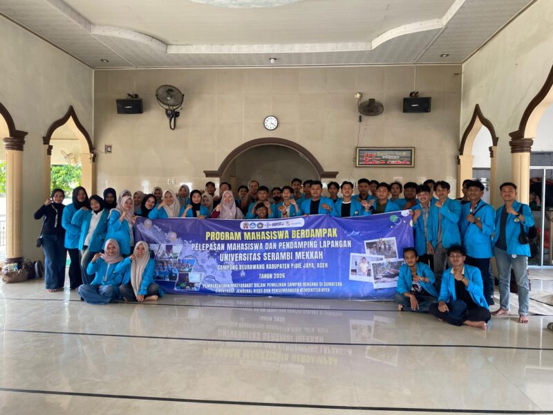 Penyambutan mahasiswa peserta Program Mahasiswa Berdampak di Meunasah Beurawang Pidie Jaya (dok Humas USM)
