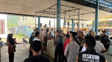 Jelang Ramadhan Satgas Saber Pangan Gayo Lues Cek Harga Sembako di Pajak Sentang