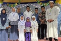 Pembina Yayasan Al Faqih Ihza Madani bersama tamu undangan dan peserta semarak Ramadhan (dok Ist)