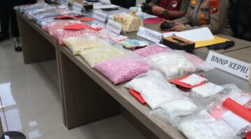 Polda Kepri Ungkap 41 Kasus Narkotika, Sita Ribuan Butir Ekstasi dan Etomidate Cair