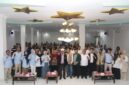 Foto bersama peserta dengan Rektor USM dan Jajaran Dispora Aceh (dok Humas USM)