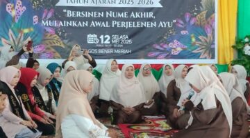 Prosesi Adat Gayo “Bemunge” Warnai Perpisahan Siswa SMP Negeri 1 Bukit