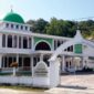 Masjid Jabal Rahmah Kota Calang tampak menarik pasca konflik dan bencana tsunami Aceh. Photo Dok BKM
