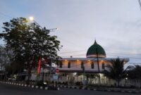 Masjid An Nuur Gampong Rundeng Kecamatan Johan Pahlawan Aceh Barat tampak megah saat menjelang Matahari Pagi menyinari bumi Teuku Umar. Photo Dok BKM