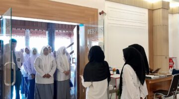 Kunjungan Edukatif: MAN 5 Aceh Besar Telusuri Literasi dan Sejarah di Museum Aceh