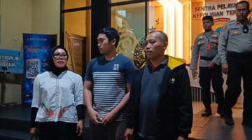 Keluarga Sutrimo Datangi Rumah Mantan Jampidsus Febrie Adriansyah, Soroti Kejanggalan Kematian