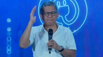 Rocky Gerung Soroti Peran Kecerdasan Buatan dalam Memberantas Korupsi dan Inovasi Akademik