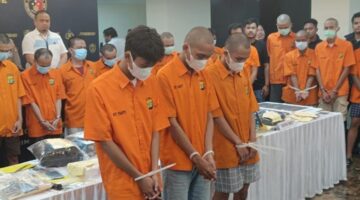 Polisi Tangkap Admin Medsos Penyebar Tutorial Bom Molotov Jelang Aksi 27 Agustus