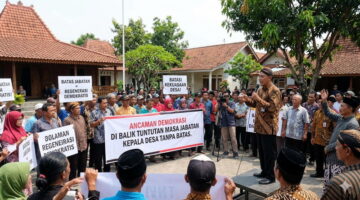 Ancaman Demokrasi di Balik Tuntutan Masa Jabatan Kepala Desa Tanpa Batas